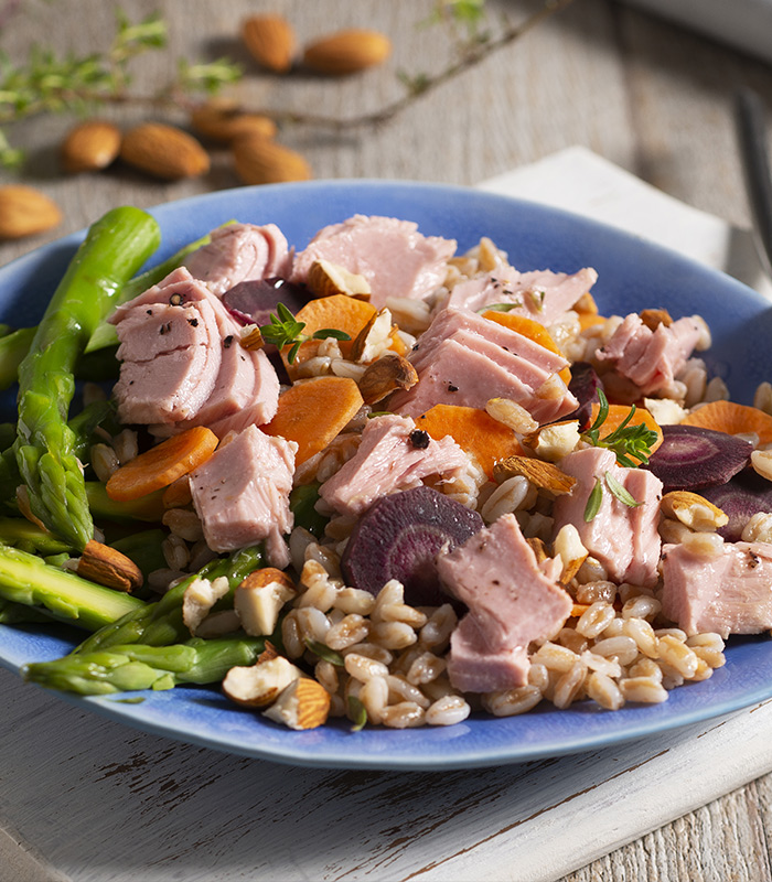 Spelt and asparagus salad with Lemon and Black Pepper Tuna