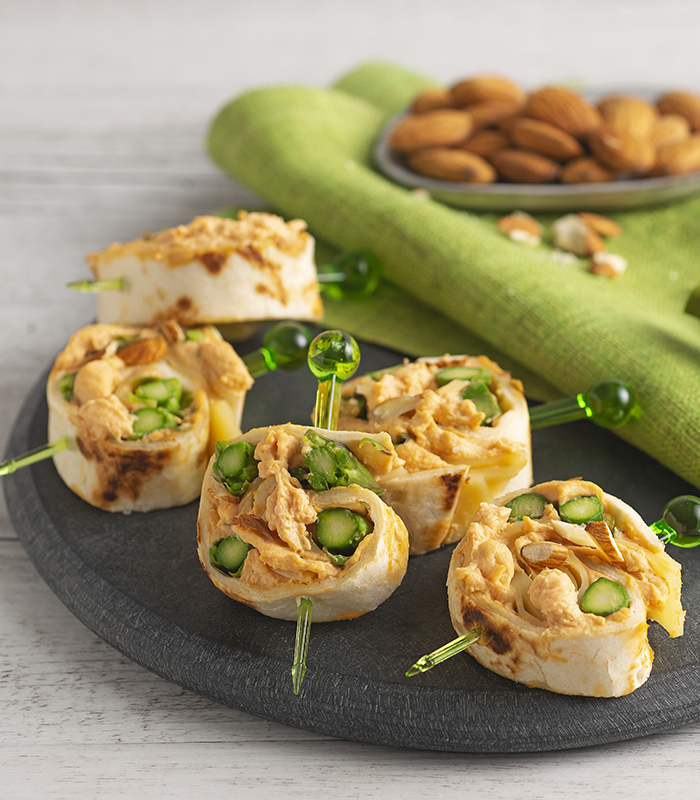 Mini wrap with Rio Mare Pâté Pink Salmon