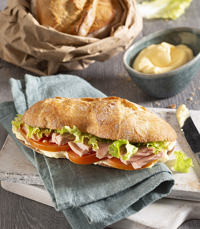 Tomato and mayonnaise tuna sandwich