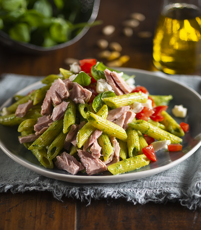 Pasta with Pesto and tuna